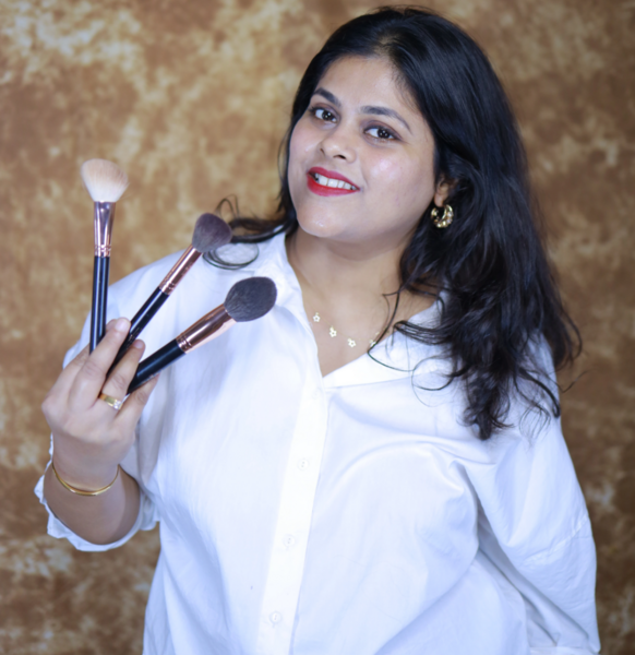 File:Deepti-rupawate-mumbai-best-makeup-artist.png